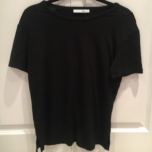Aritzia Knit Black T-Shirt